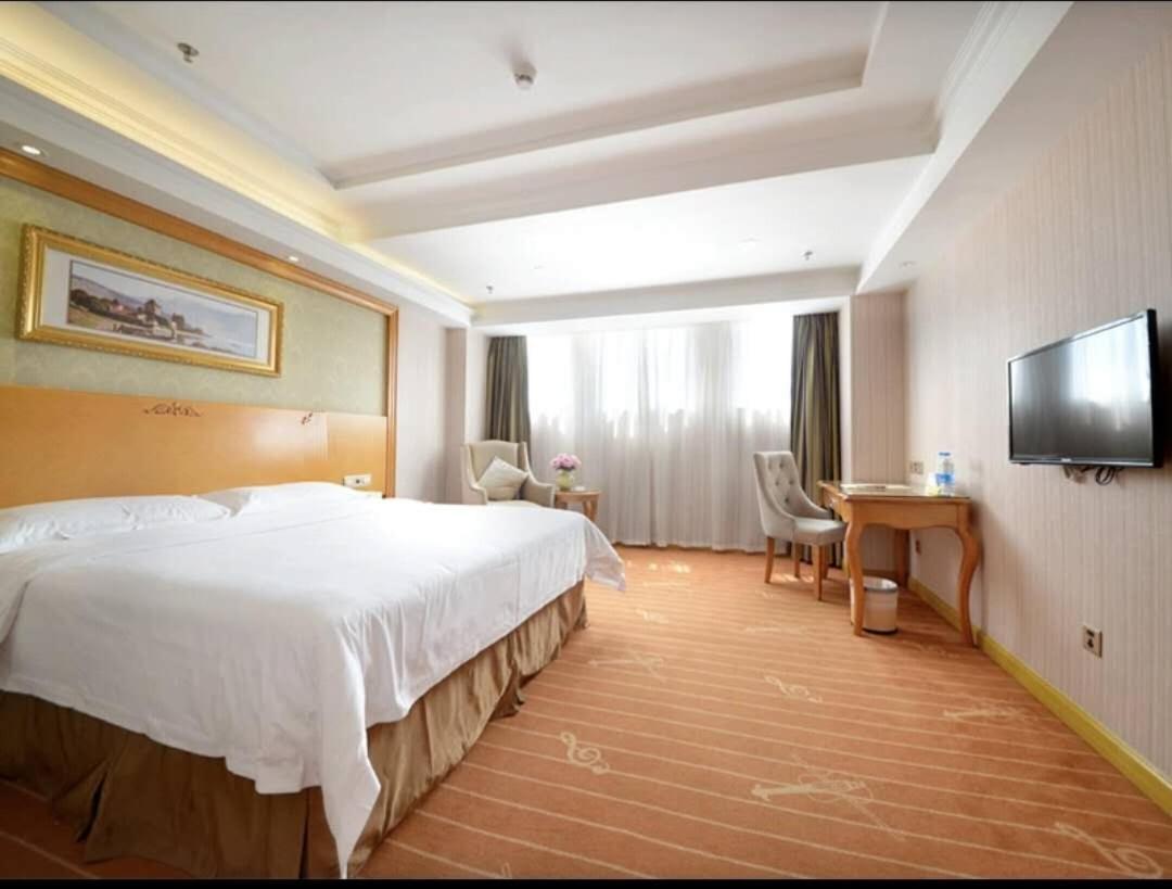 Vienna Hotel Guangzhou Nanhu Park Exterior photo