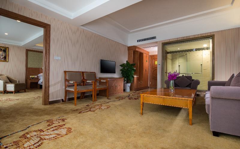 Vienna Hotel Guangzhou Nanhu Park Exterior photo